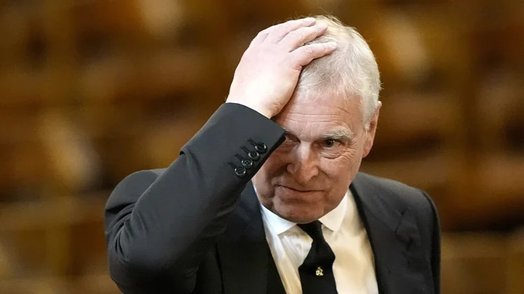 Prens Andrew’ün Unvanları Kaldırıldı: Buckingham Sarayı’ndan Epstein Skandalı Sonrası Tarihi Karar